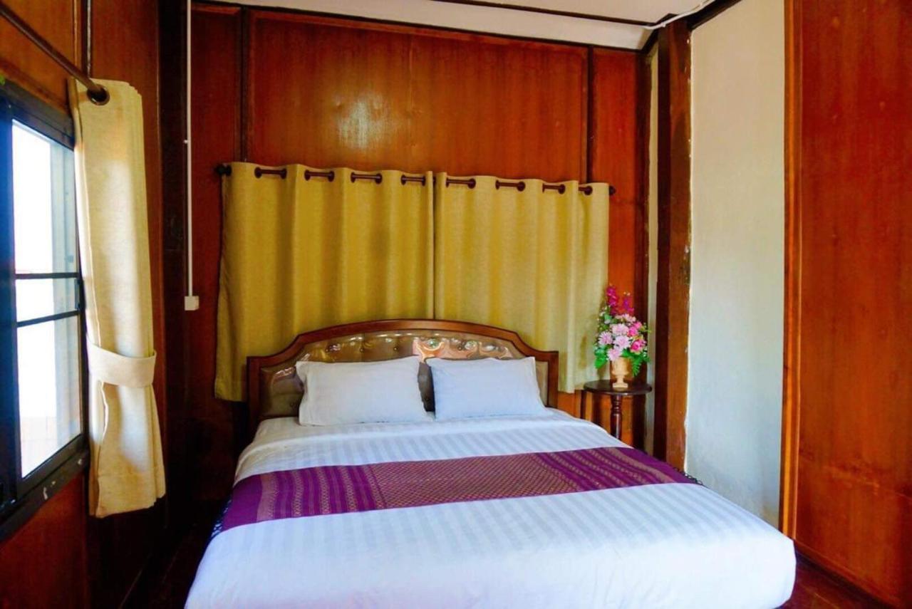 Punyin Hotel Inthanon -ปั้นหยิ่น โฮเทล Csomthong Kültér fotó